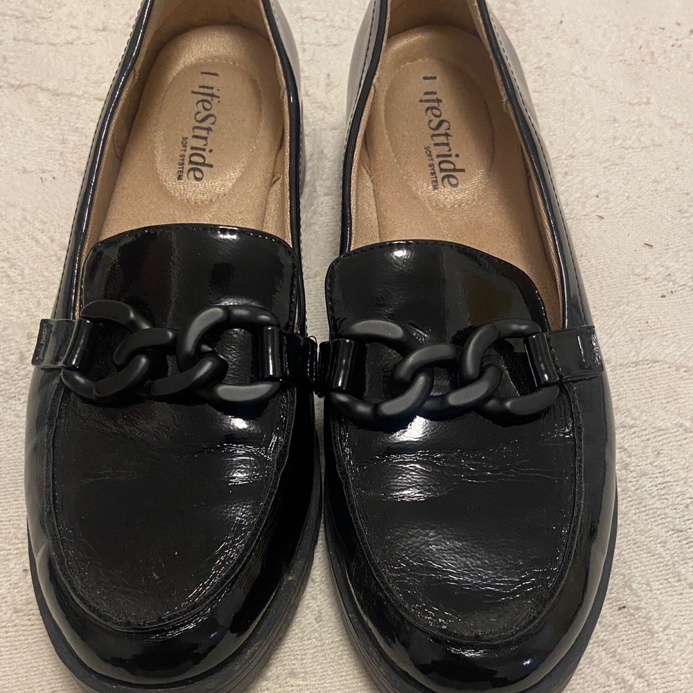 Life Stride Black Patent Loafers with Matte Chain Accent